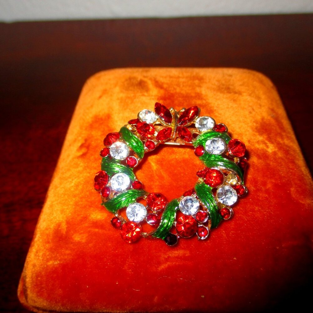 Vintage Red & Green Christmas Brooch